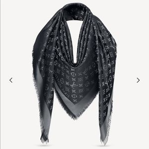 MONOGRAM LOUIS VUITTON SHAWL